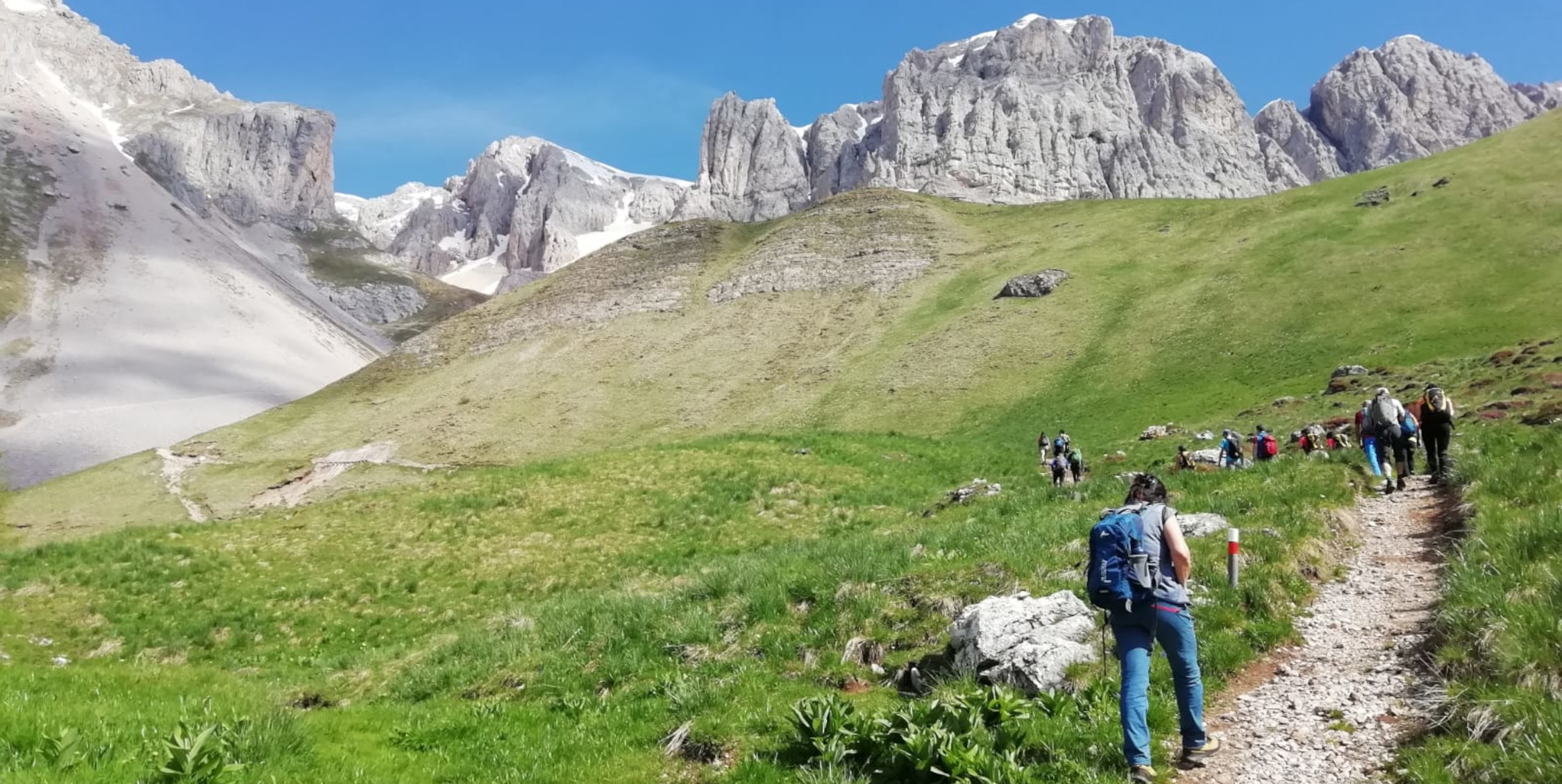 Le Guide Alpine e gli AMM del Collegio trentino a Fuciade per la formazione sul Geotrail